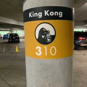 Meet your Posher, Blake